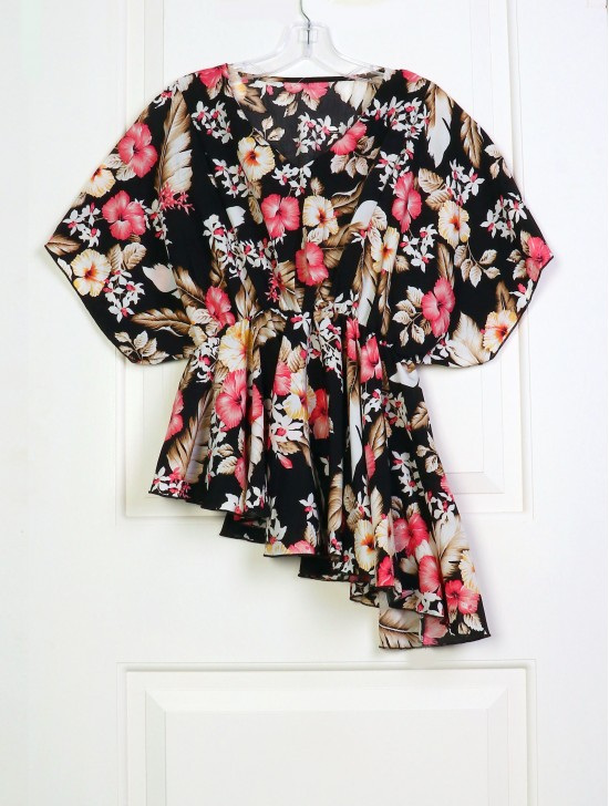 Asymmetrical Stretchy Floral Print Top w/ Cross Collar